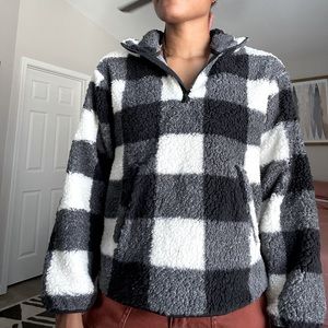 NWT Checkered Half Zip Fleece